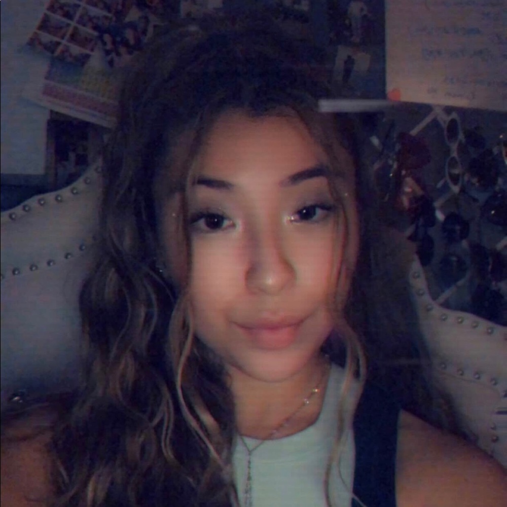 Meet your Posher, Cece